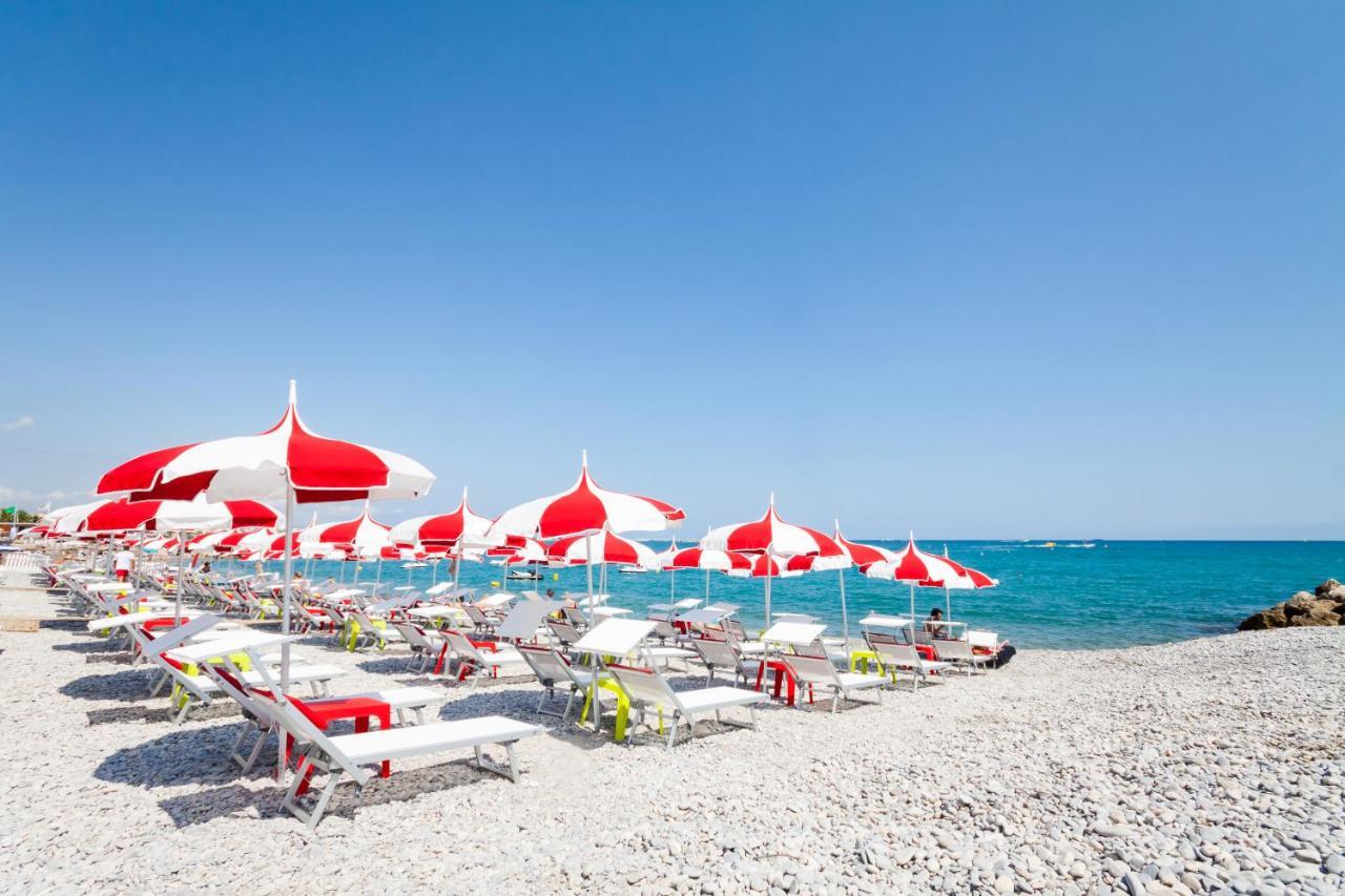 Cocoon Beach Central Proche Mer 尼斯 外观 照片